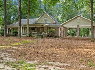 87 Matthews Rd, Laurel, MS 39443