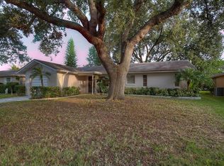 1758 Algonquin Dr, Clearwater, FL 33755