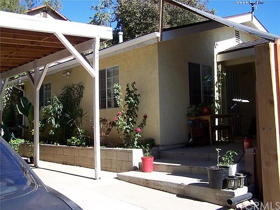2nd image of 3737 Floral Dr