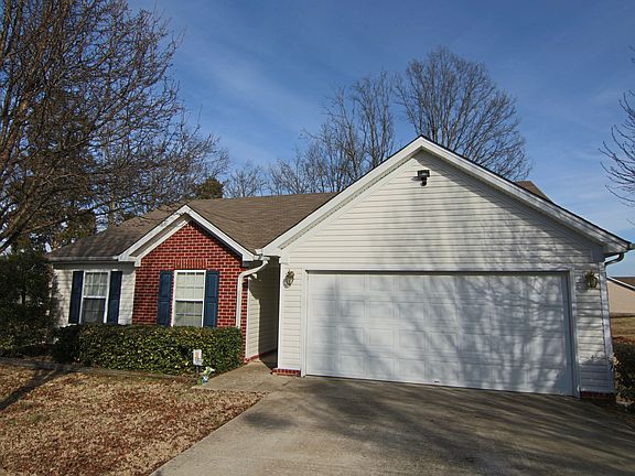 1121 S. Hampton Close