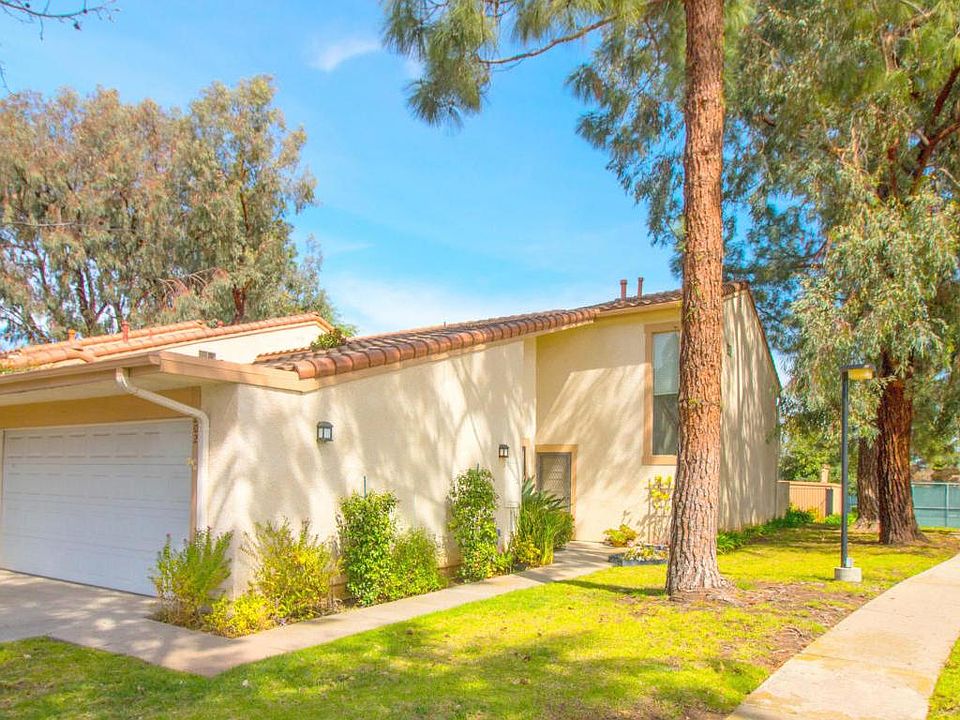 1st image of 202 Mariposa Dr
