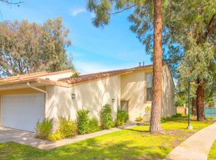 202 Mariposa Dr, Thousand Oaks, CA 91320