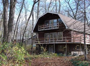 369 Woody Dunes Ct, Porter, IN 46304