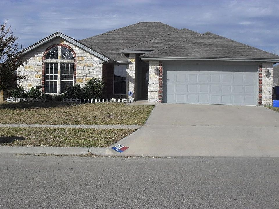 1st image of 2107 Merle Dr