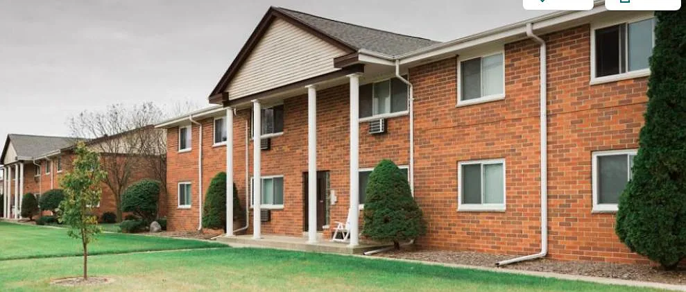 2 bed, 1.5 bath, 900 sqft, $1,395 — Photo 1