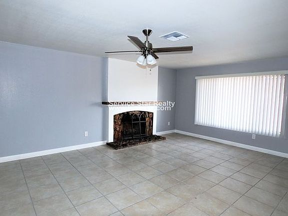 3rd image of 5321 W Campbell Ave APT 1