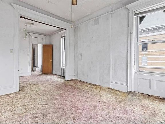 2nd image of 177 W 83rd Street #4S