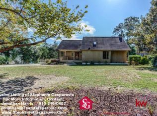 130 Hickory Knoll Rd, Wilmington, NC 28409