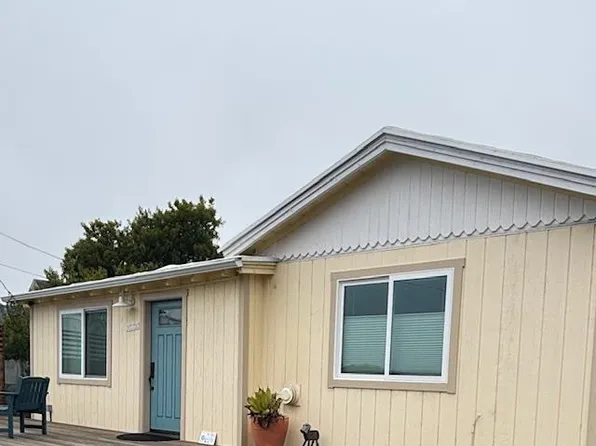 131 Francisco St, El Granada, CA 94018