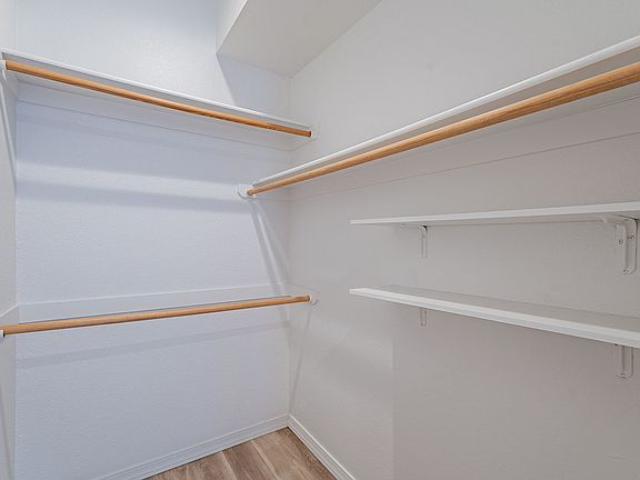 5th image of 1521 N Park Ave #C5d54b53e
