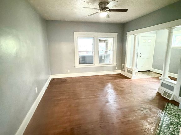 4th image of 2065 W 85th St Unit 1