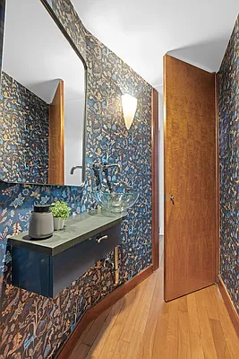 Sold by Corcoran | media 14