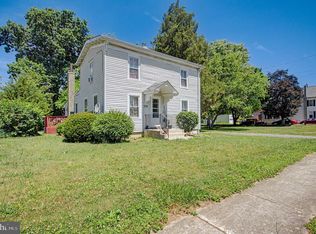 339 Broad St, Elmer, NJ 08318