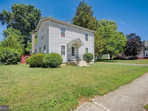 339 Broad St, Elmer, NJ 08318