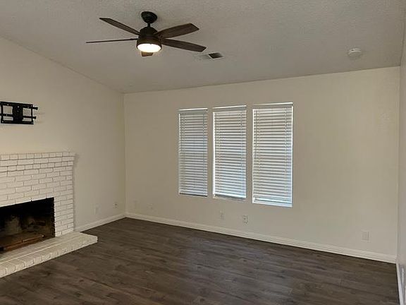 5th image of 2341 N Sea Ct
