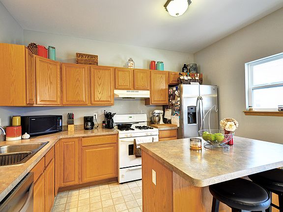 2nd image of 405 Parker Dr #6103