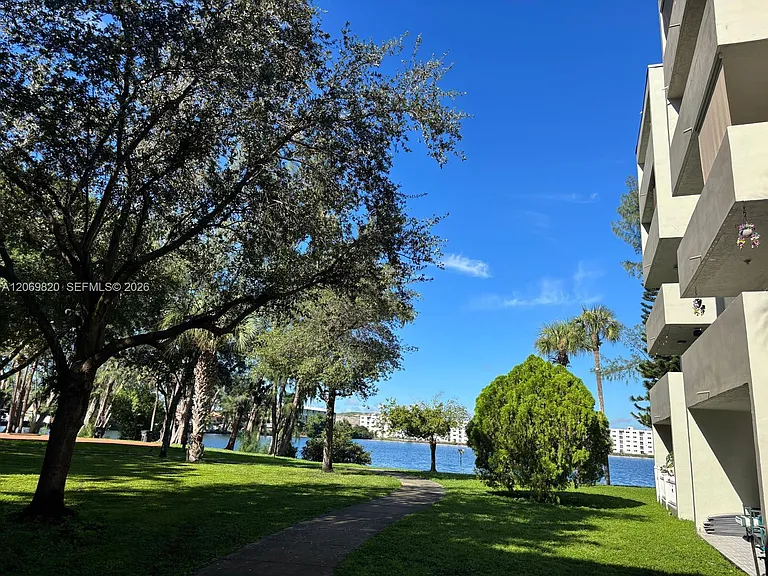 10090 NW 80th Ct #1239 — Photo 3