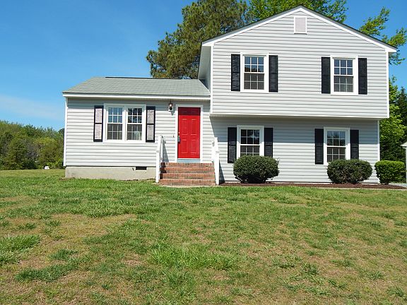 2nd image of 901 Apple Grove Ct