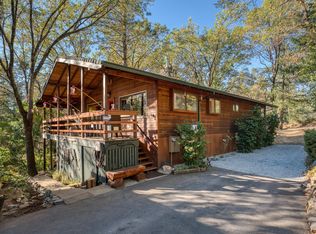 21312 Oakwood Ln, Foresthill, CA 95631