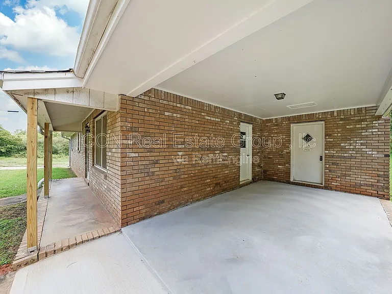 251 Hog Farm Cir — Photo 4