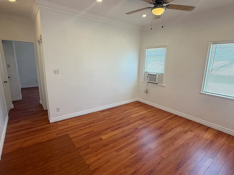 1010 Allen Ave #C — Photo 13
