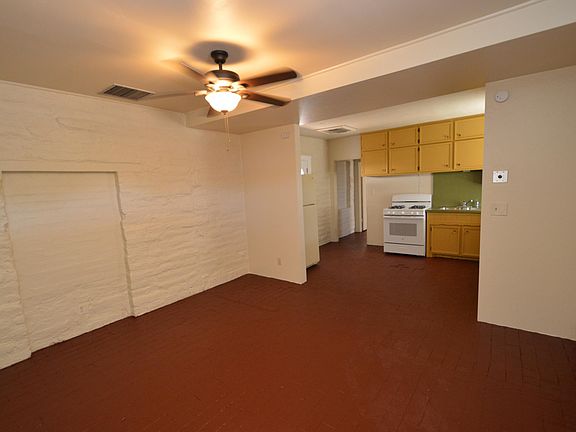 3rd image of 2620 W Ironwood Hill Dr #19
