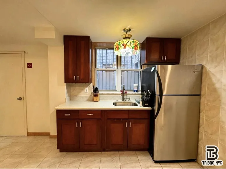 559 Prospect Ave #1 — Photo 2