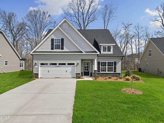 2nd image of 1990 Meadowview Dr