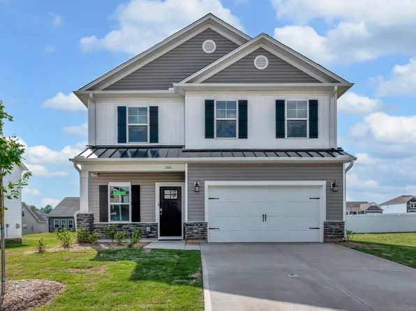 1160 Melford Ave, Wellford, SC 29385