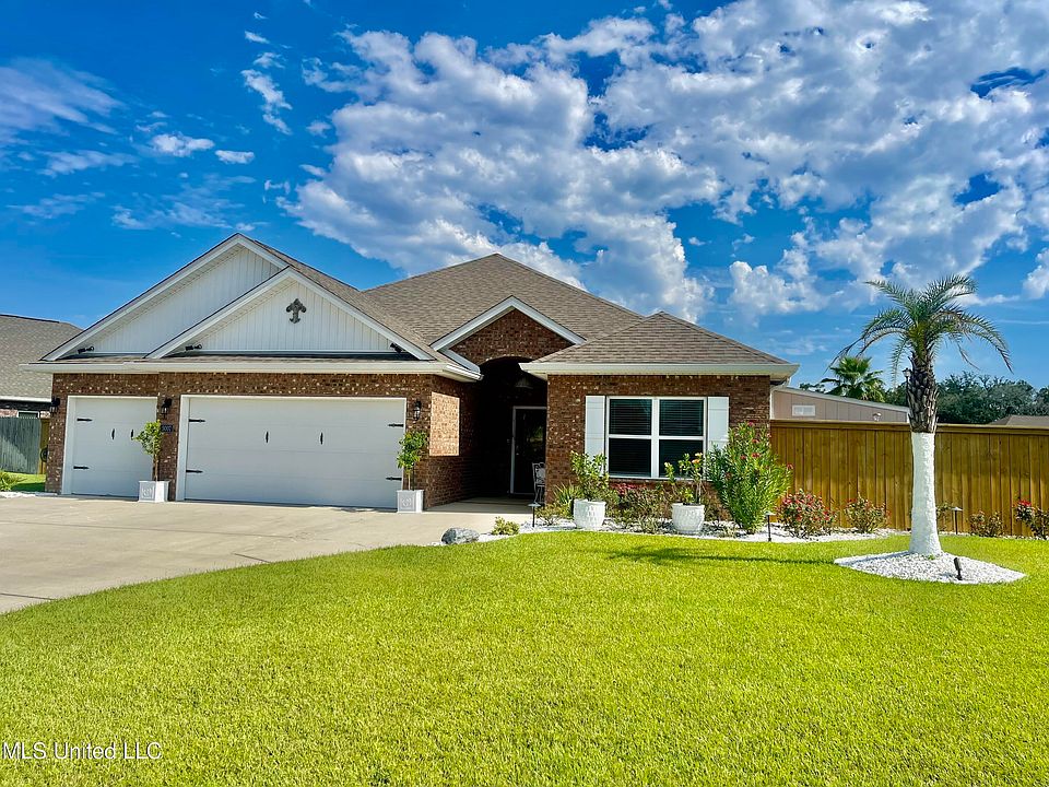 1st image of 5007 Sand Dollar Dr