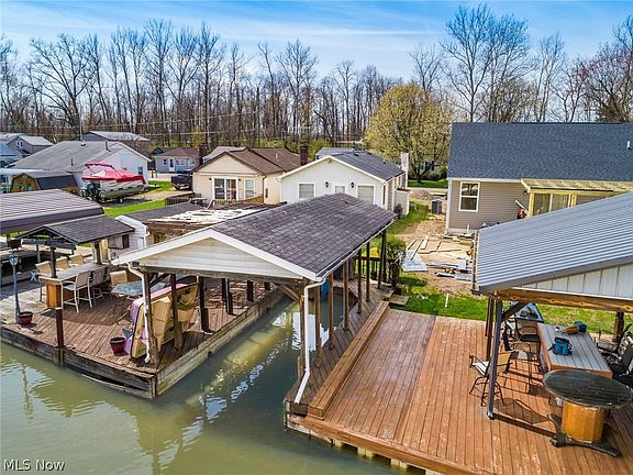 4th image of 15330 Township Road 403
