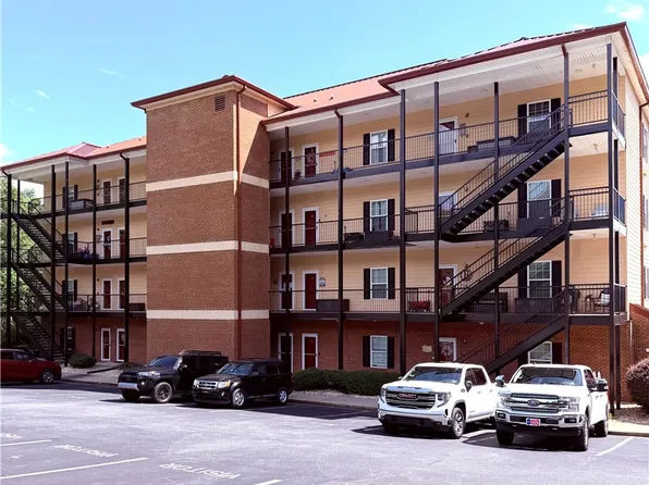111 Lee Road 802 Unit 234, Valley, AL 36854