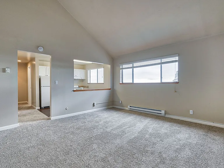 Woodmont Apartments — Photo 22