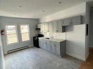 38 William St FLOOR 3, Orange, NJ 07050