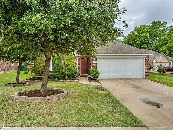 2nd image of 613 Knollwood Trail Ct
