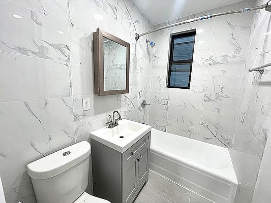 5th image of 22-66 35th St #2L