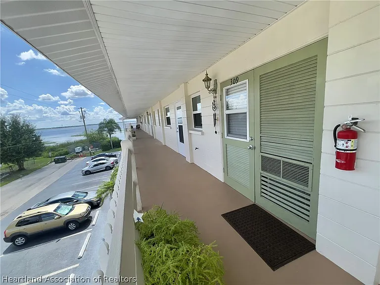 1801 Lakeview Dr #309 — Photo 4