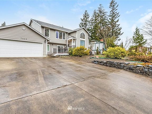 2nd image of 7622 13th Ave NE