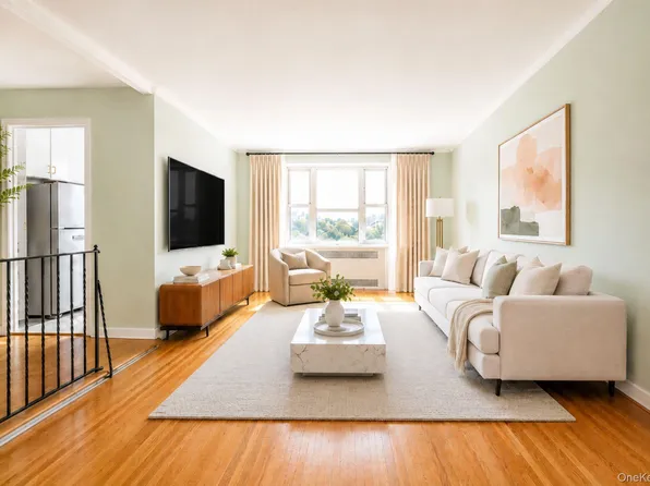 34-41 85th Street #6L, Jackson Heights, NY 11372