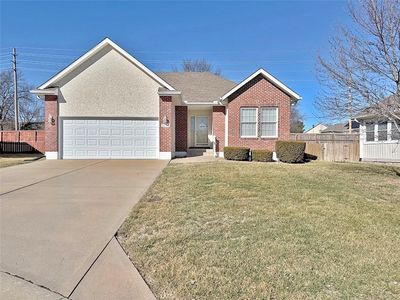 1112 SW Hoke Dr, Lees Summit, MO, 64081