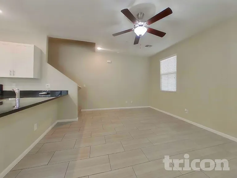 12588 W Via Dona Rd — Photo 3