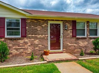7822 Clearwater Ct, Murfreesboro, TN 37129