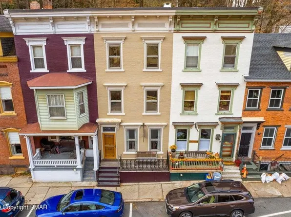 9 W Broadway, Jim Thorpe, PA 18229