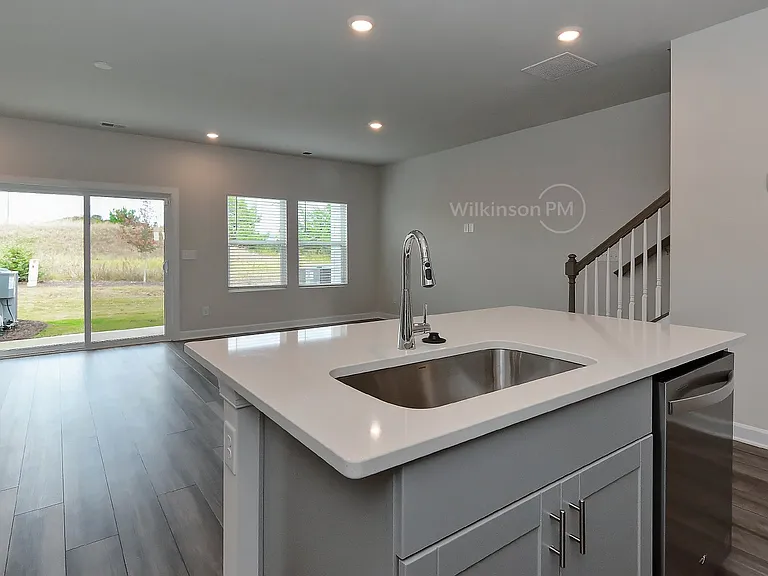 4050 County Down Ave — Photo 11