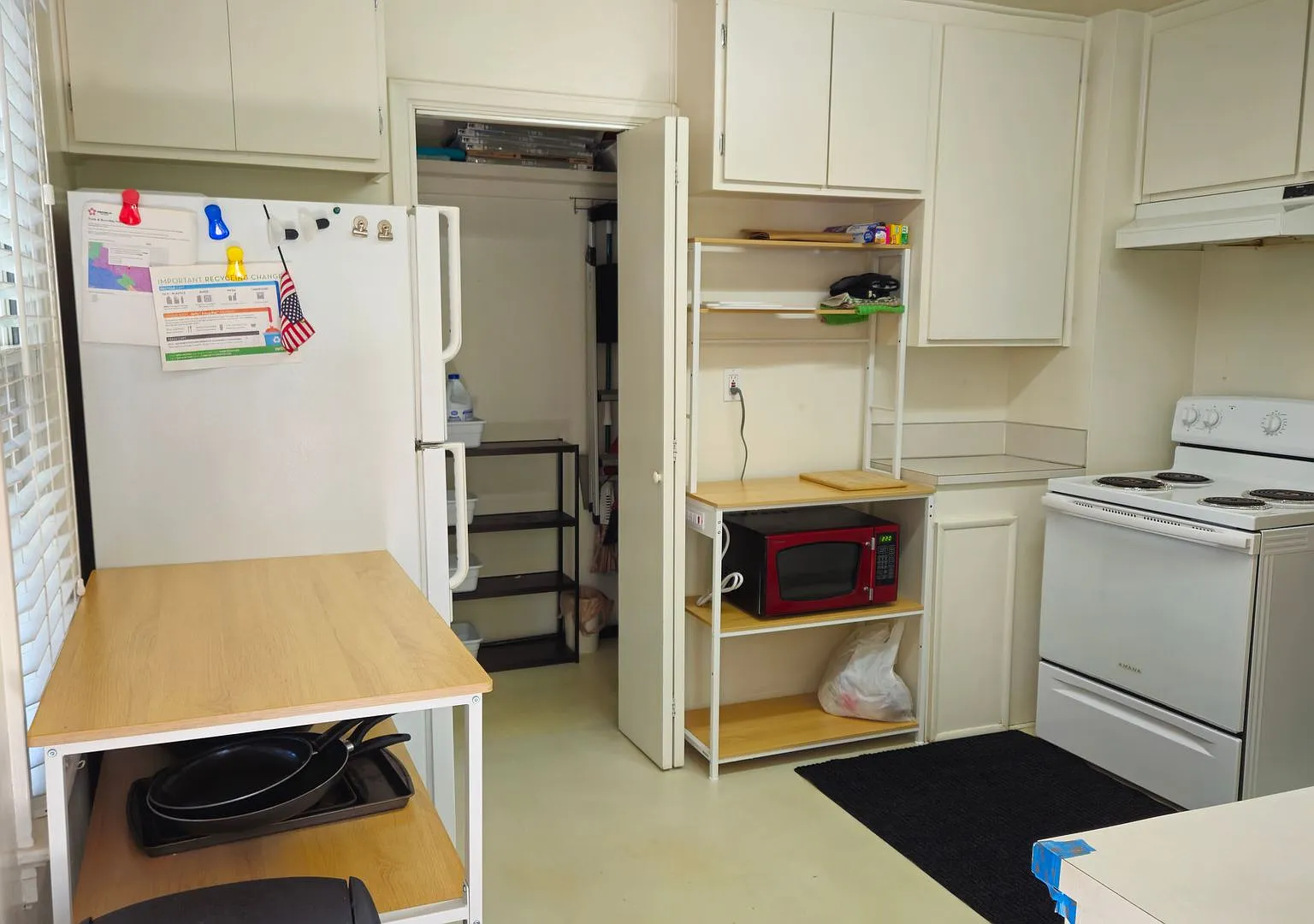 Charming 3 bedroom, 2 bathroom Home by the Foothills and Close to Downtown Boise — Photo 2