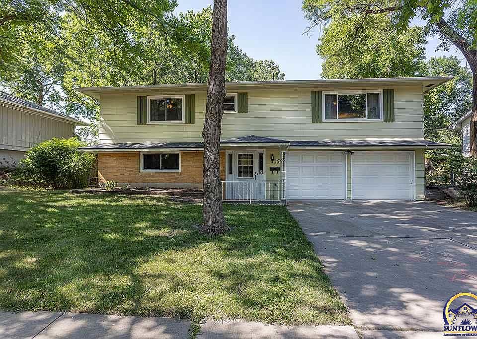 1st image of 4336 SW 30th Ter