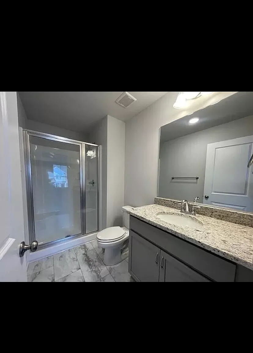 2 bed, 2.5 bath, 1162 sqft, $1,800 — Photo 3