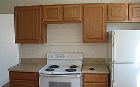2nd image of 331 Nasturtium Ave