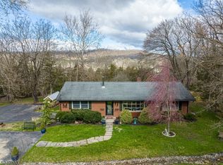 223 Bellis Rd, Milford, NJ 08848