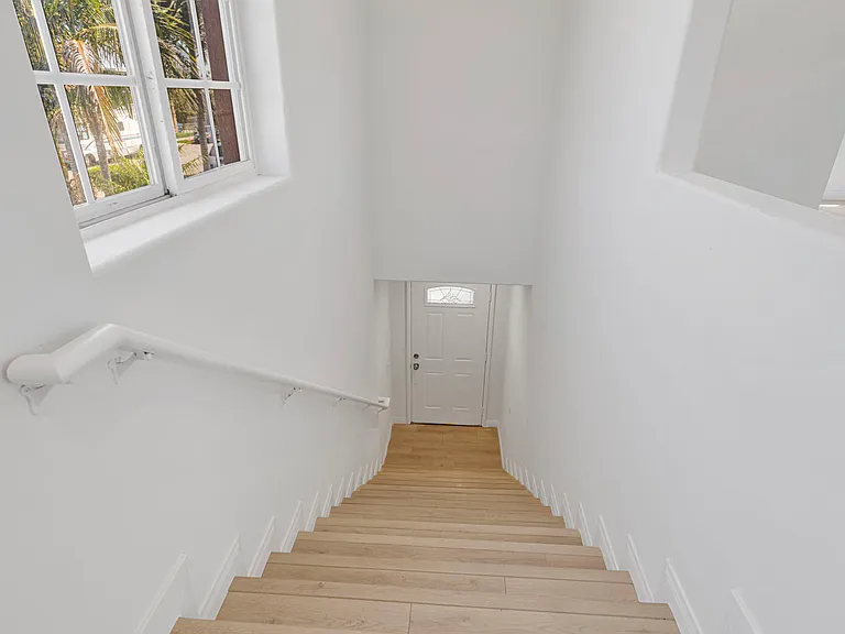 348 W 83rd St #2 — Photo 14
